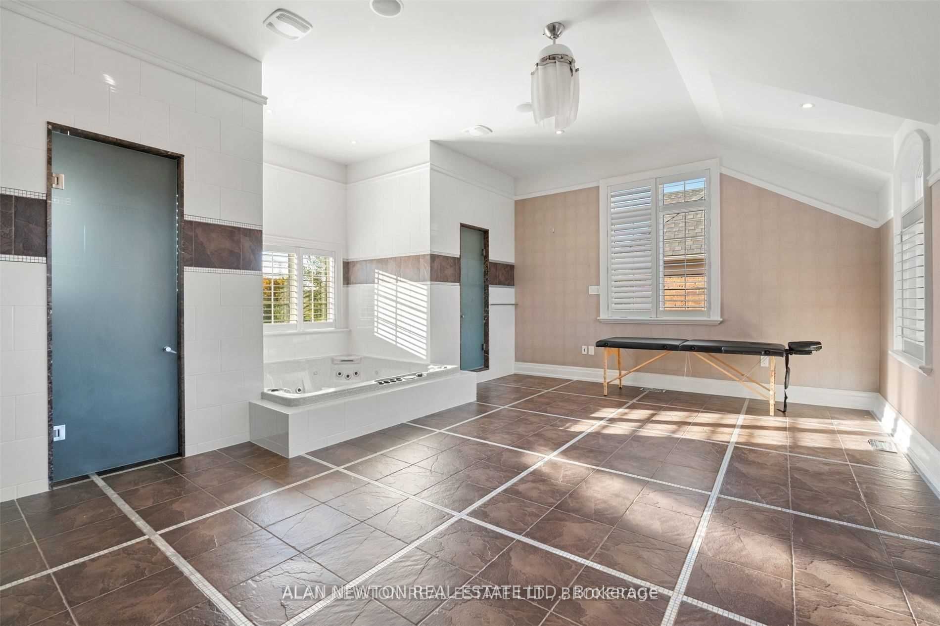 80 Callaway Crt