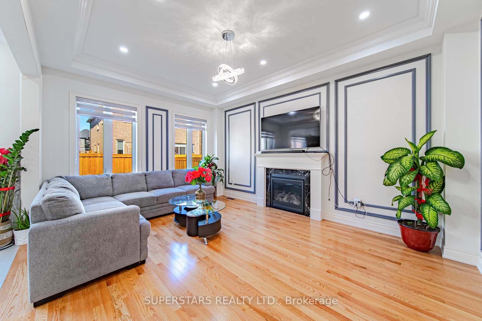57 Betty May Crescent