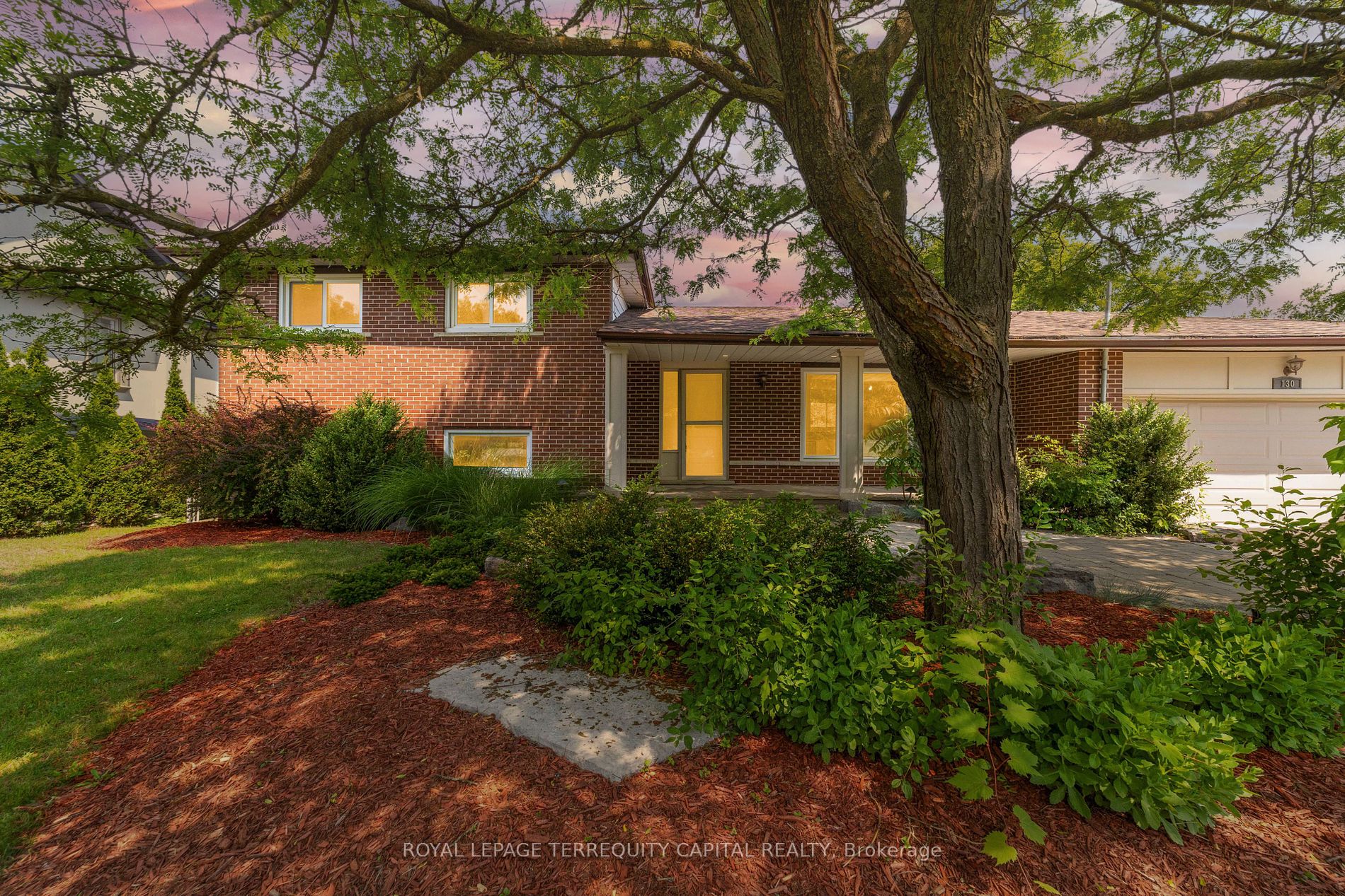 130 Dew Street