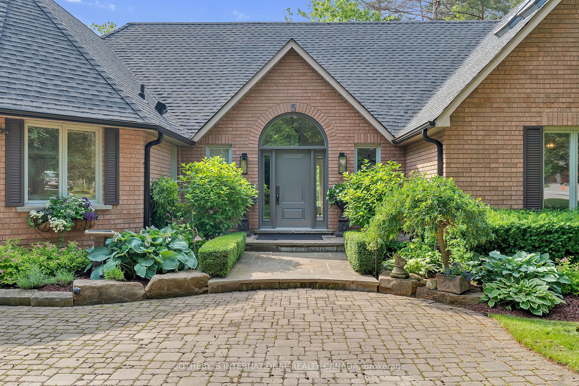 5 Williamson Terrace