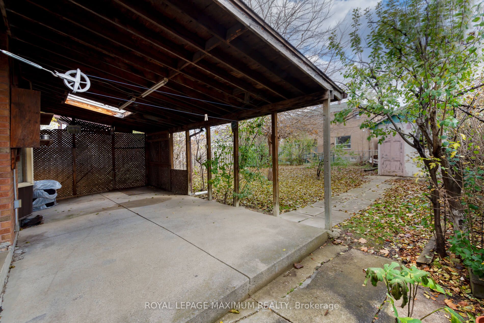 150 Beechnut Rd