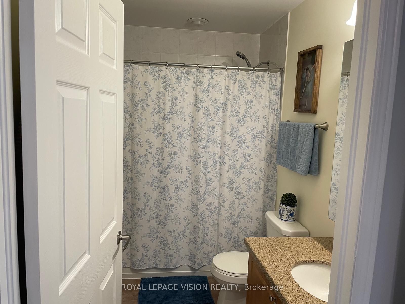 9431 Jane Street, #107