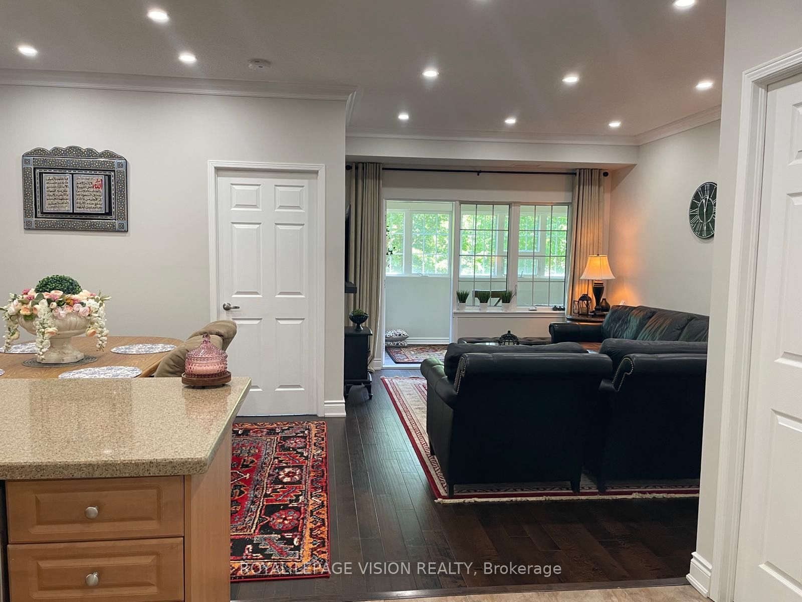 9431 Jane Street, #107