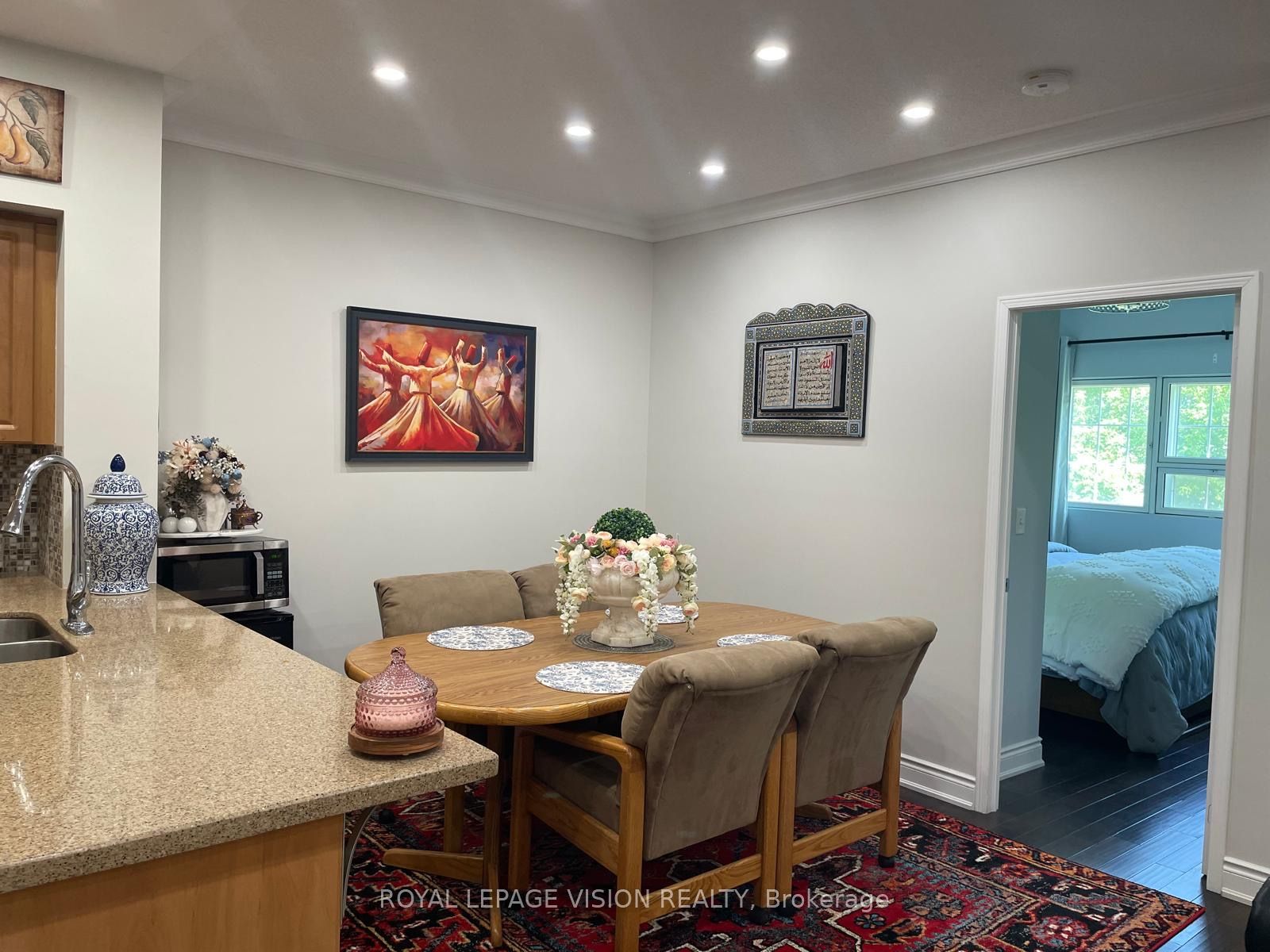9431 Jane Street, #107