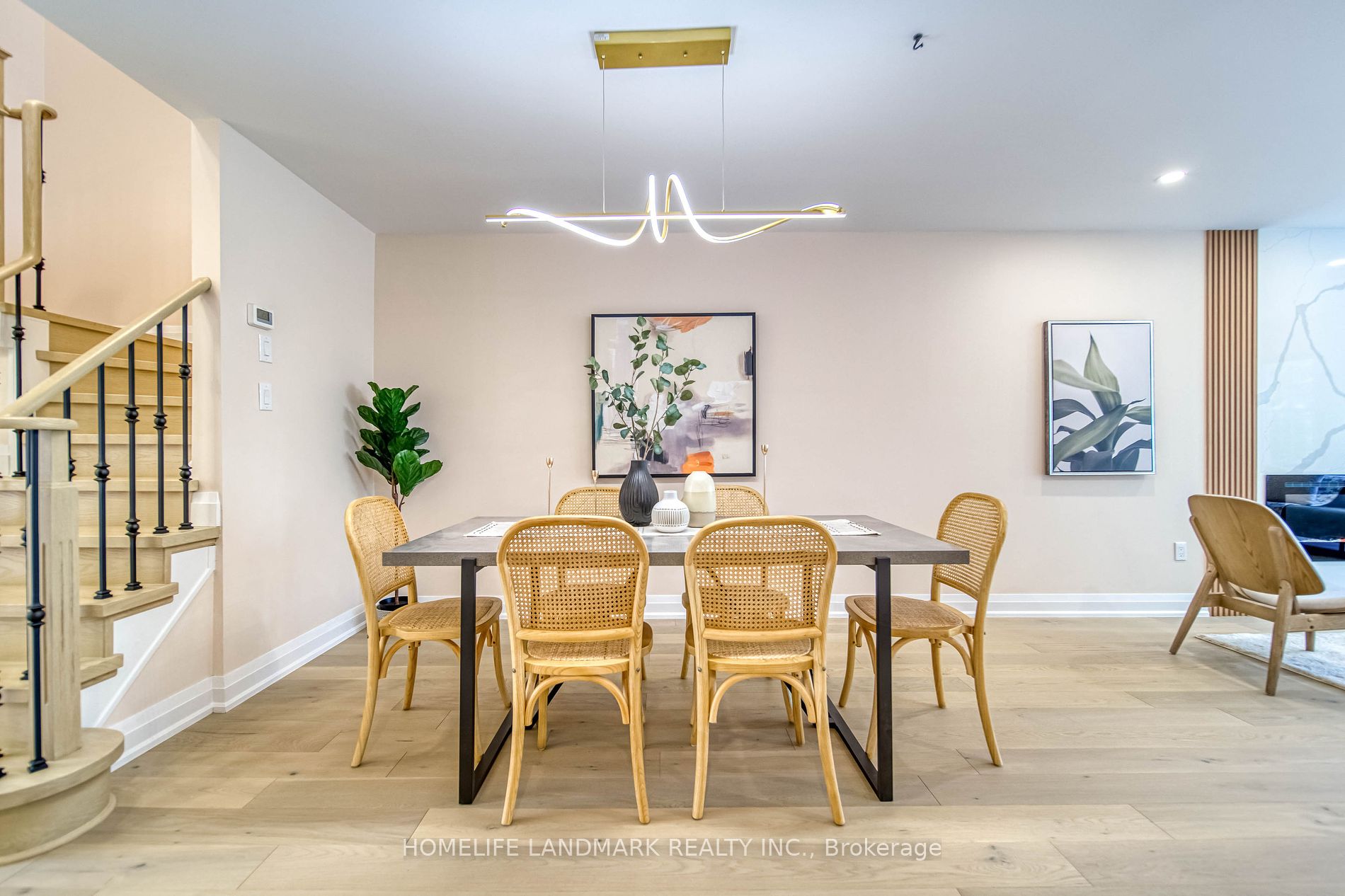 63 Sassafras Circ