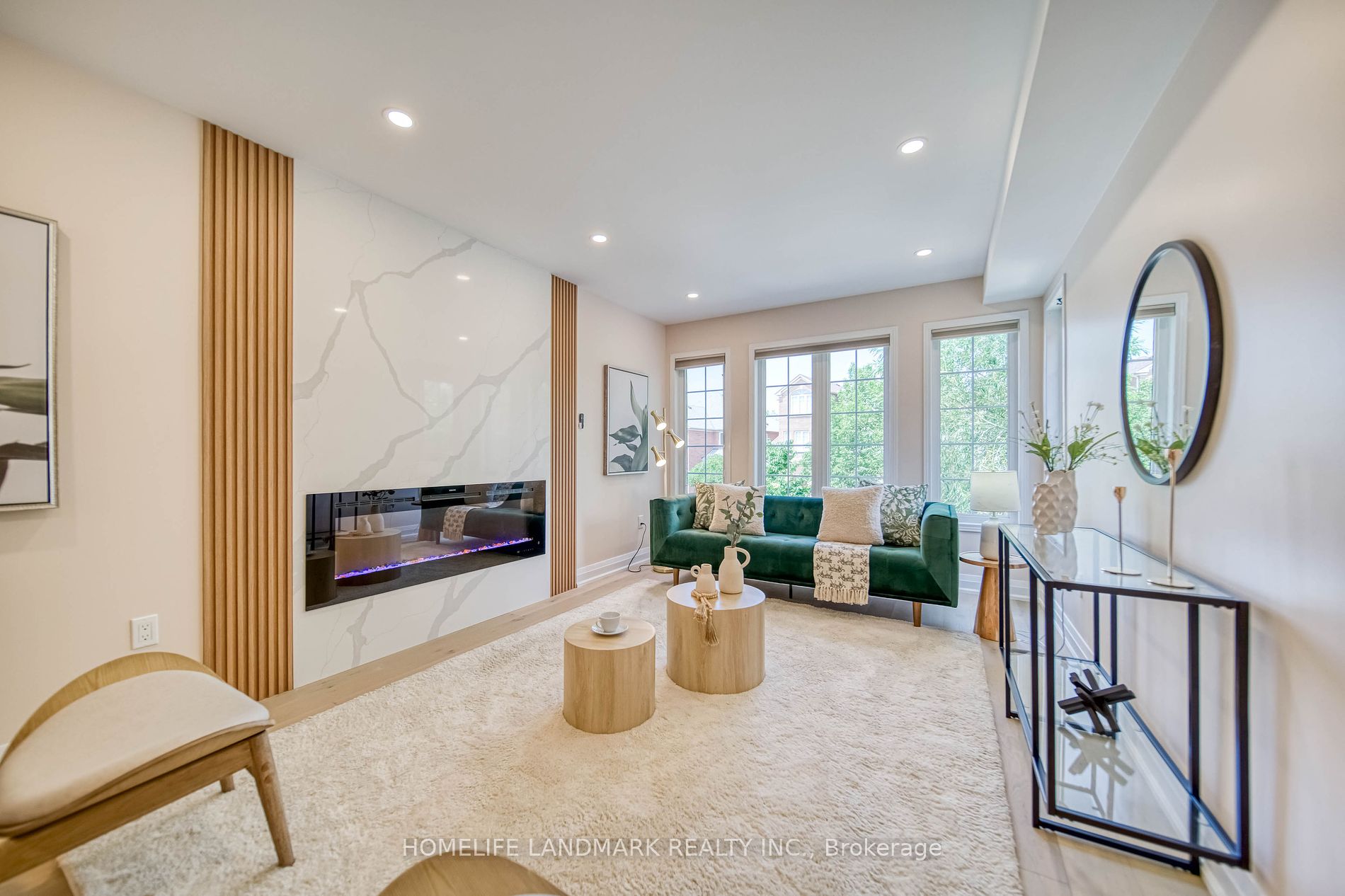 63 Sassafras Circ