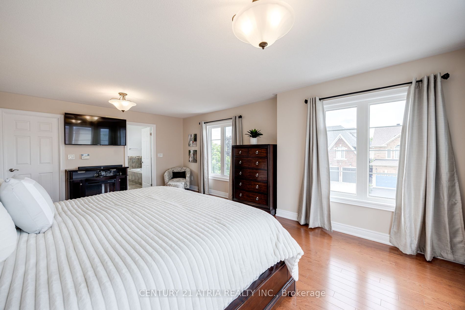 61 Weslock Cres
