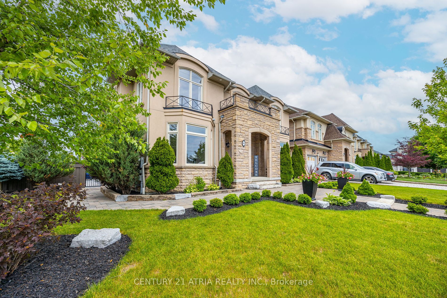 61 Weslock Cres