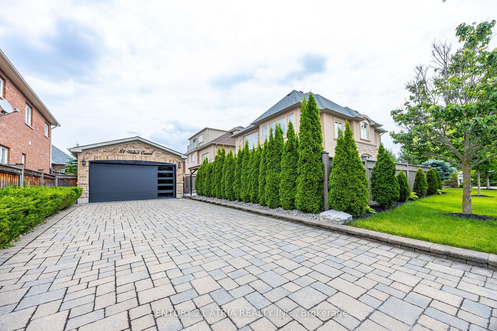 61 Weslock Cres
