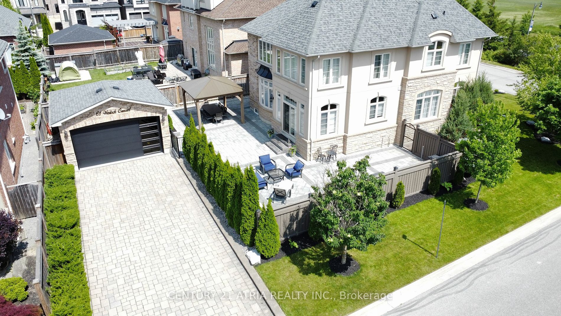 61 Weslock Cres