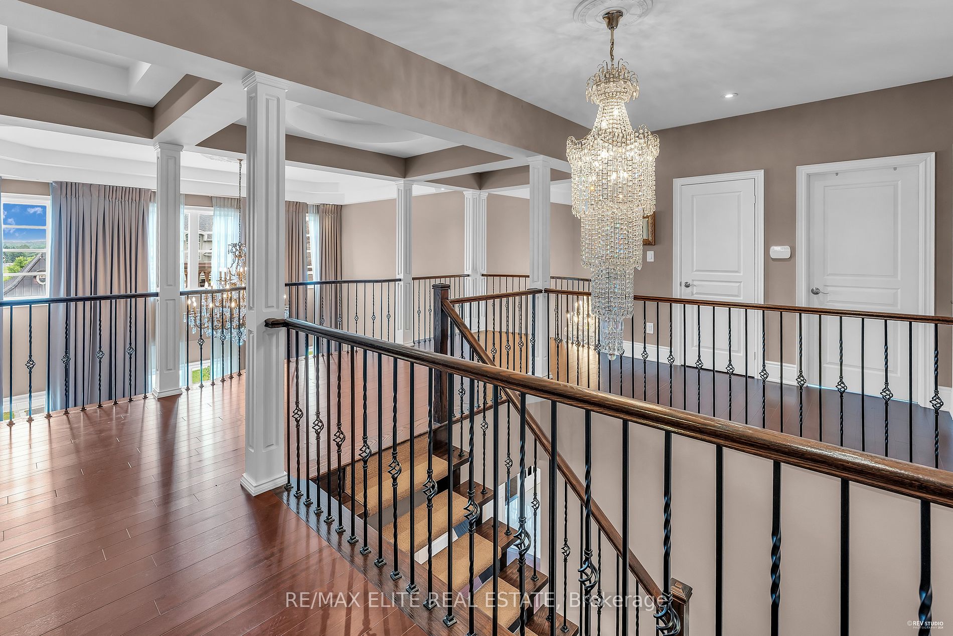 123 Carisbrooke Circle