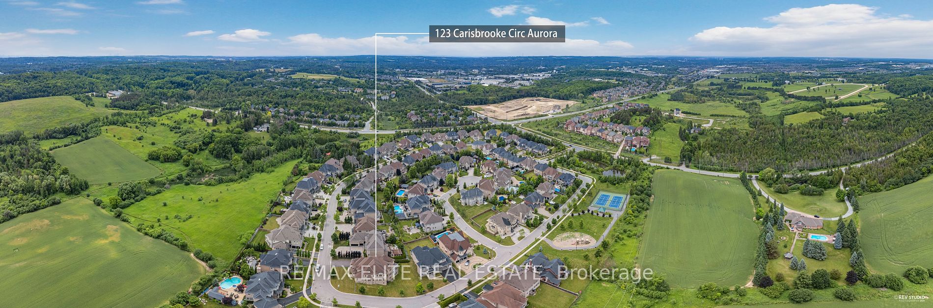 123 Carisbrooke Circle