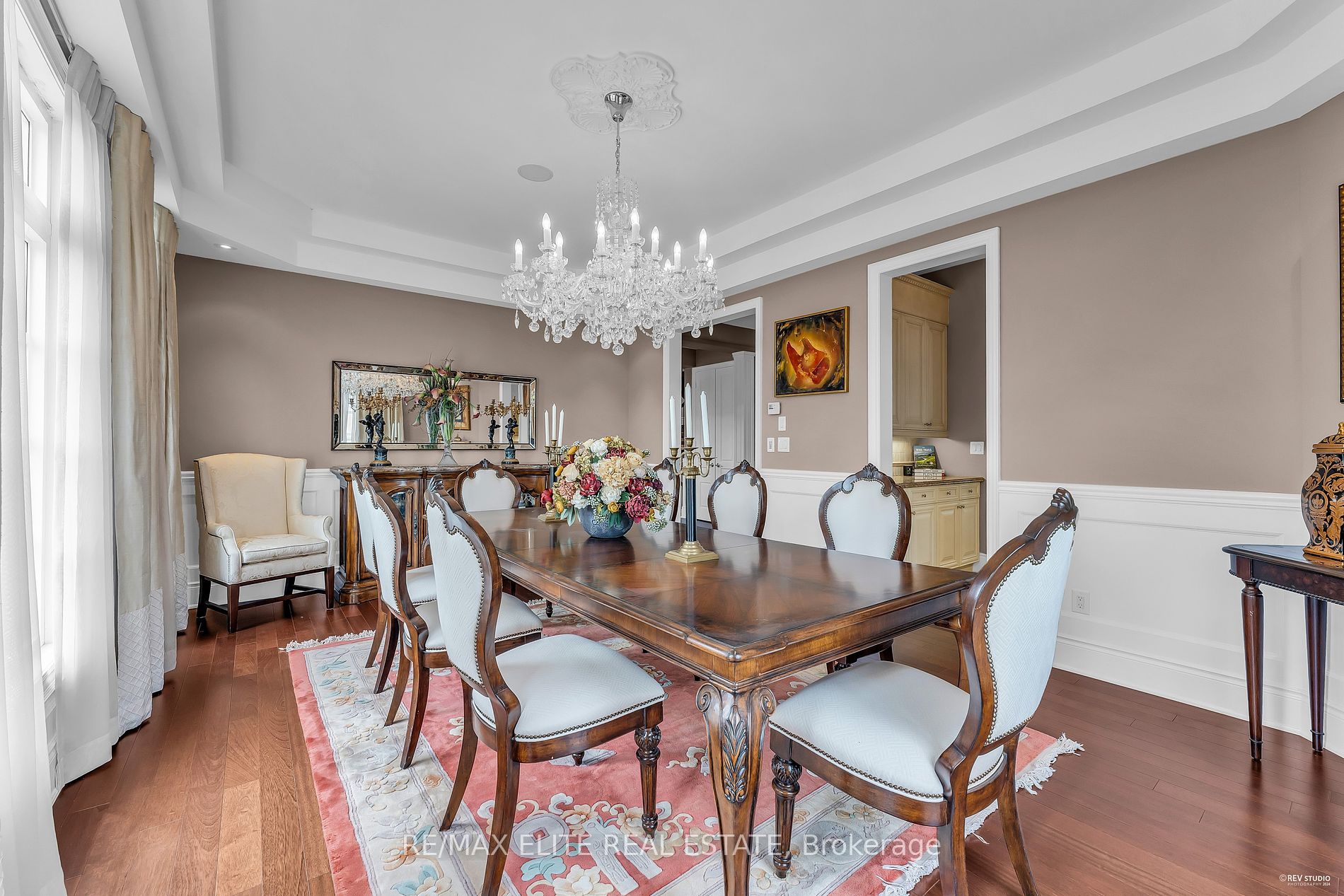 123 Carisbrooke Circle