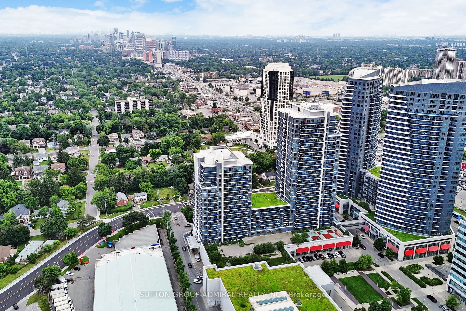 7165 Yonge St, #1110