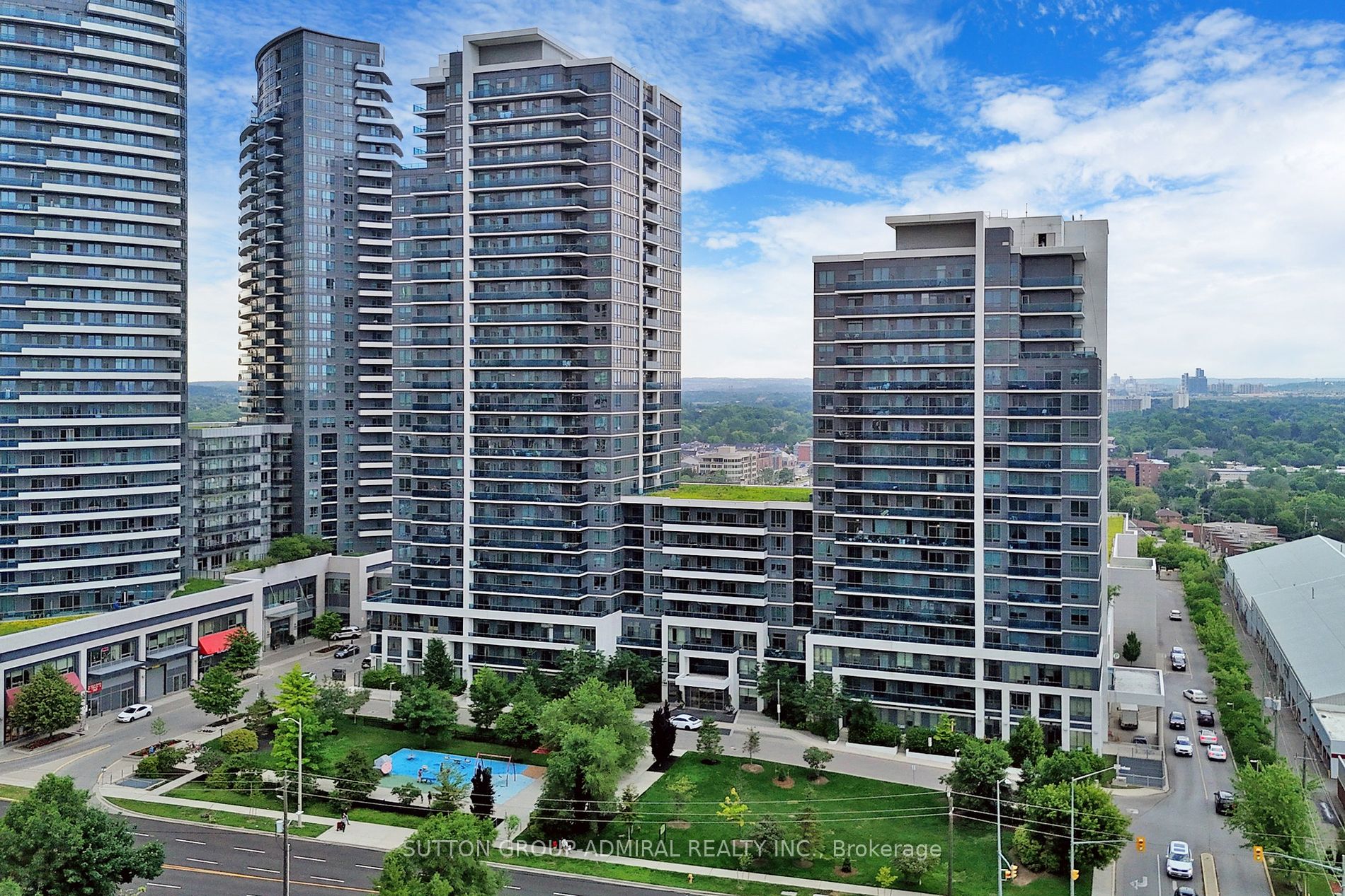 7165 Yonge St, #1110