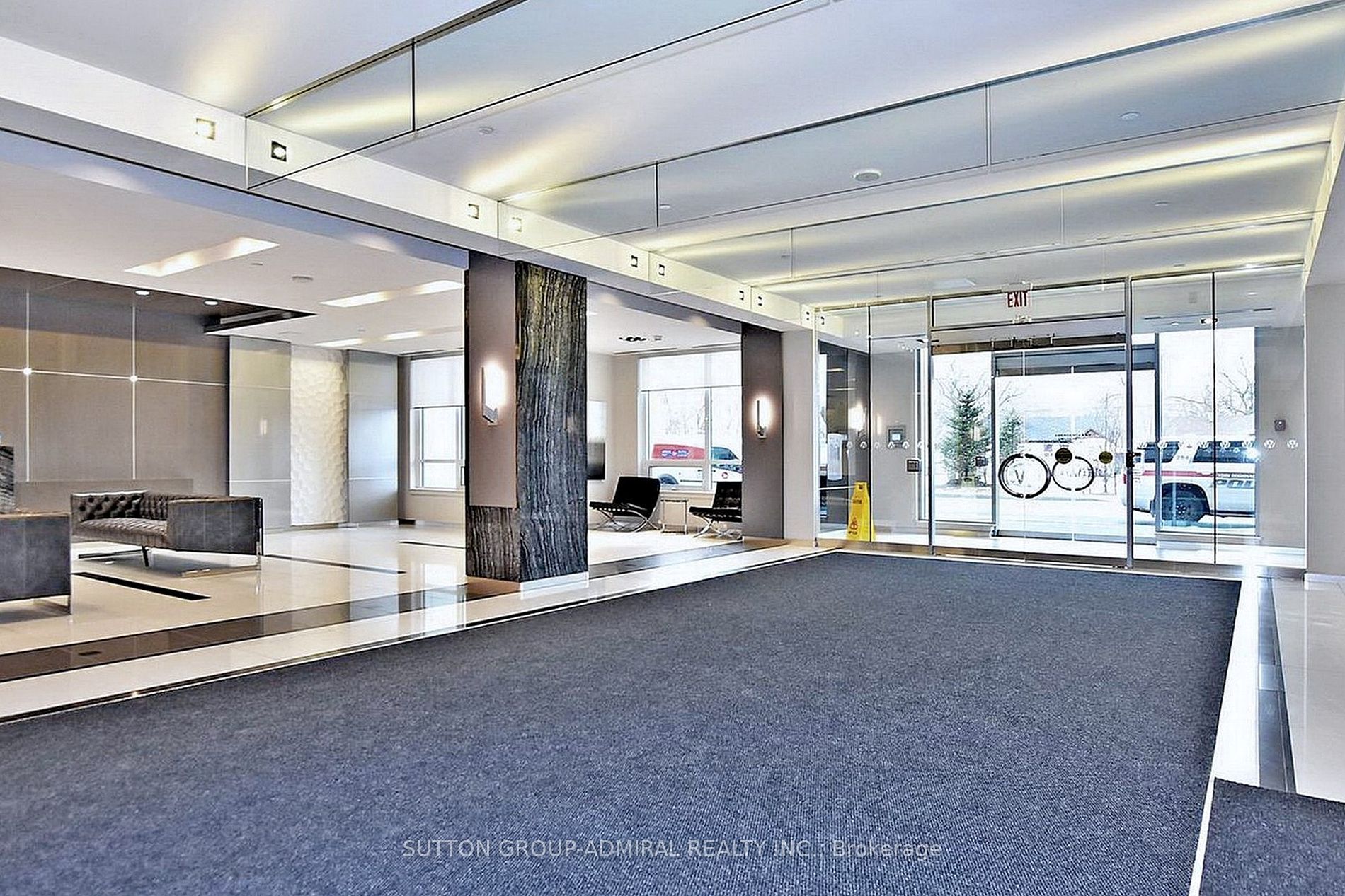 7165 Yonge St, #1110