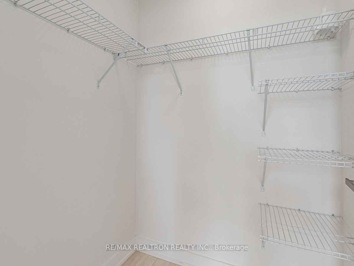 375 Sea Ray Ave, #142