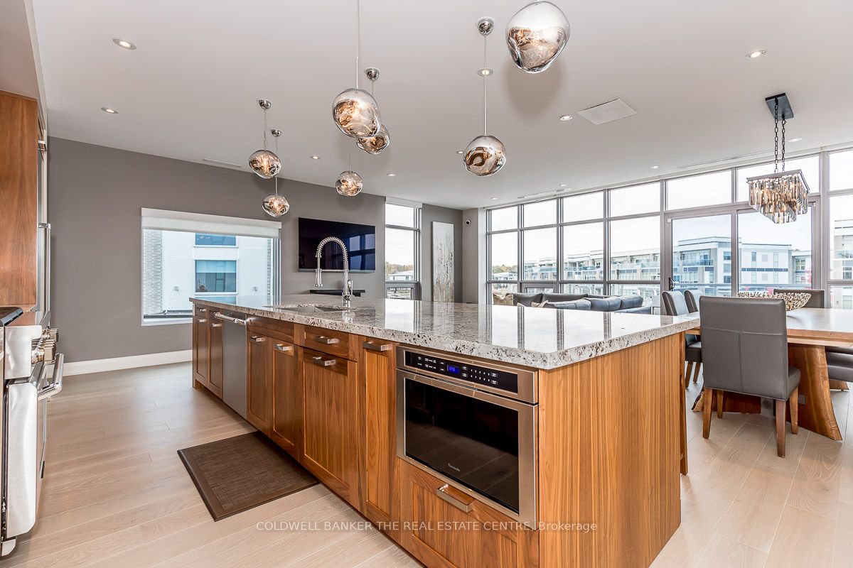 3730 Mangusta Court