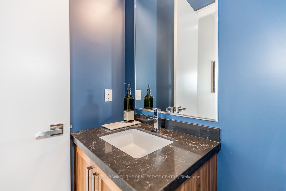 3730 Mangusta Court