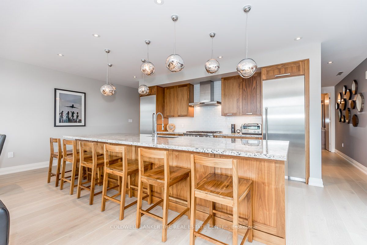 3730 Mangusta Court