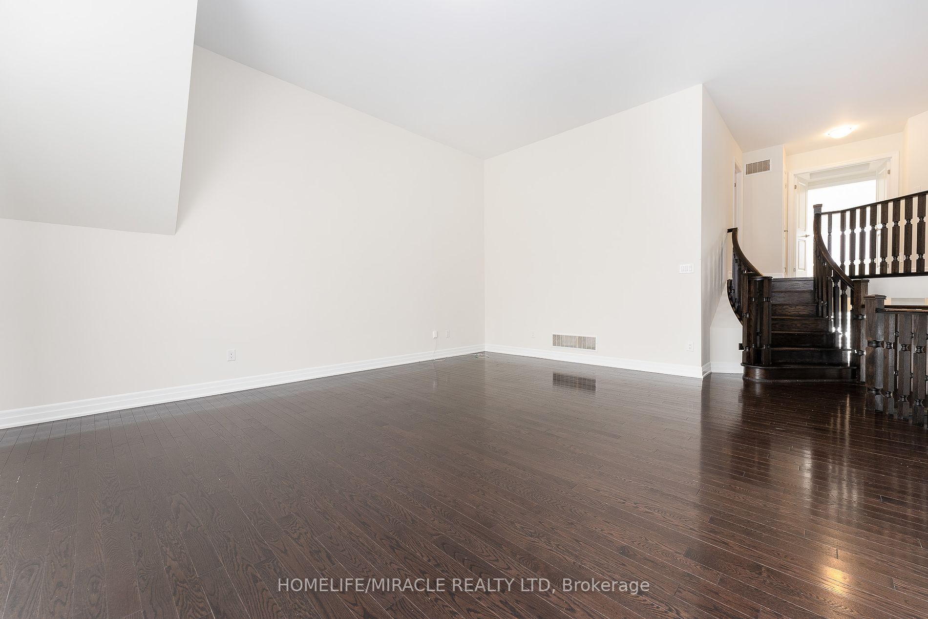 7 Nicort Rd