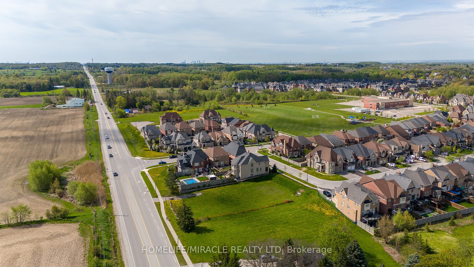 7 Nicort Rd