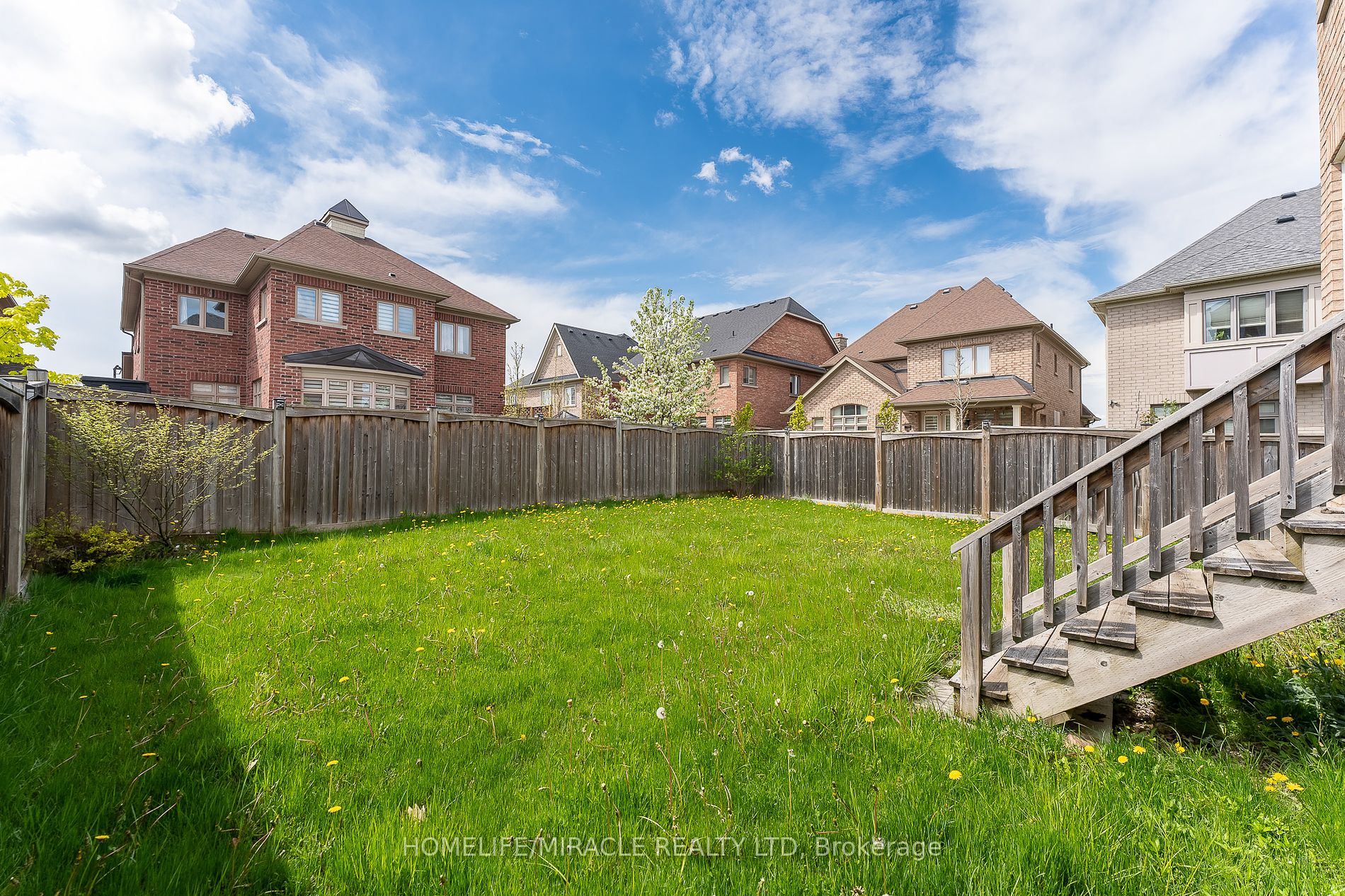 7 Nicort Rd