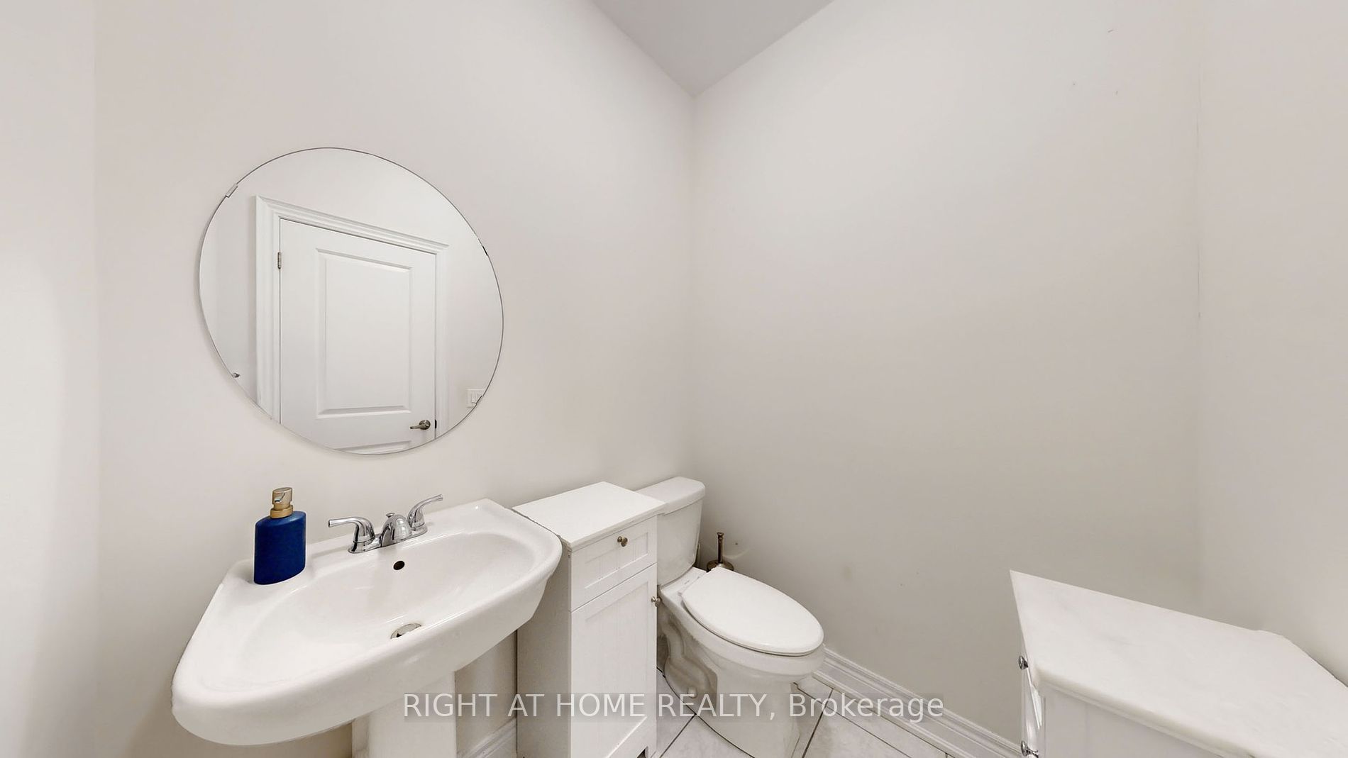 11 Robert Wilson Crescent