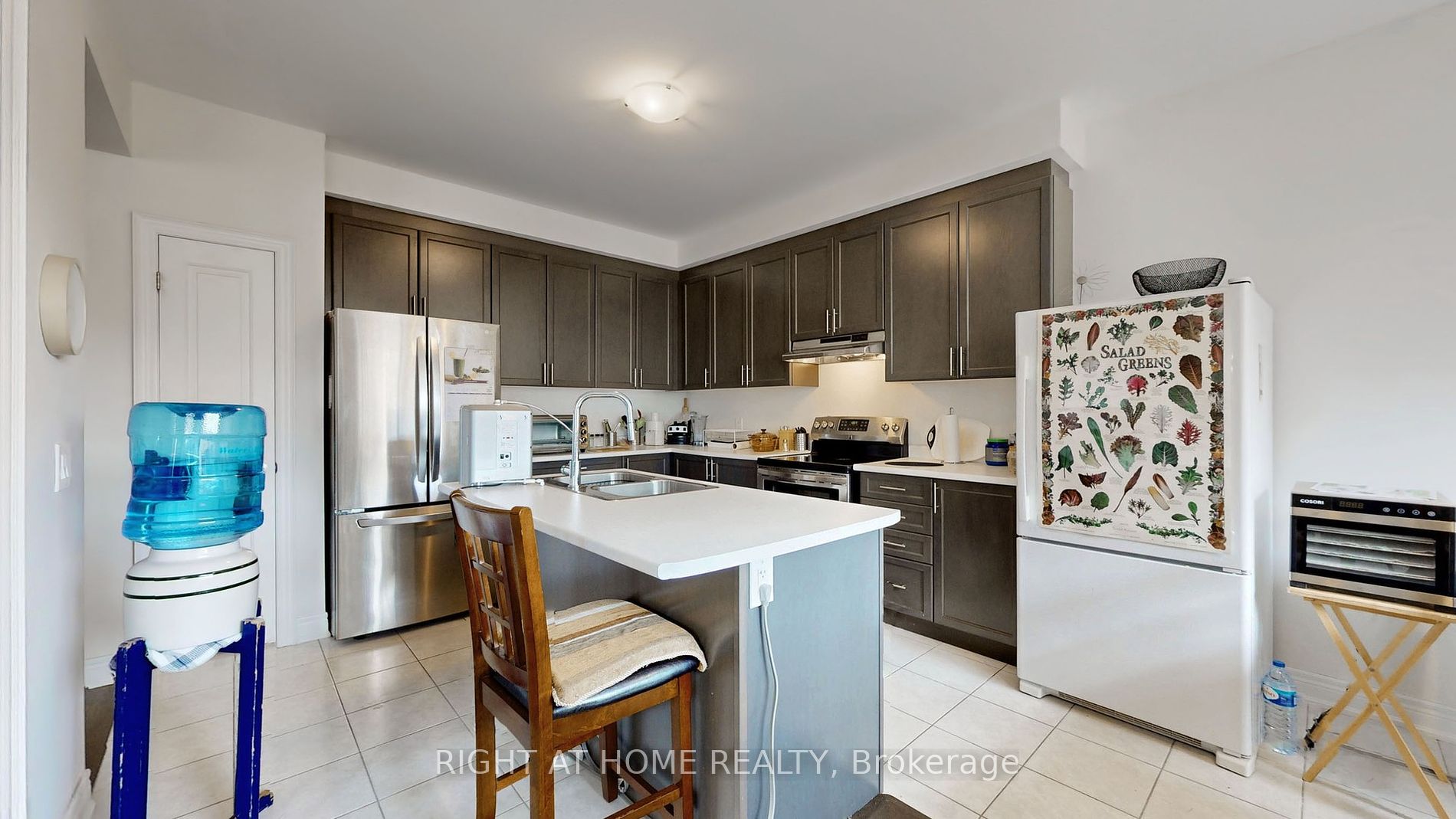 11 Robert Wilson Crescent