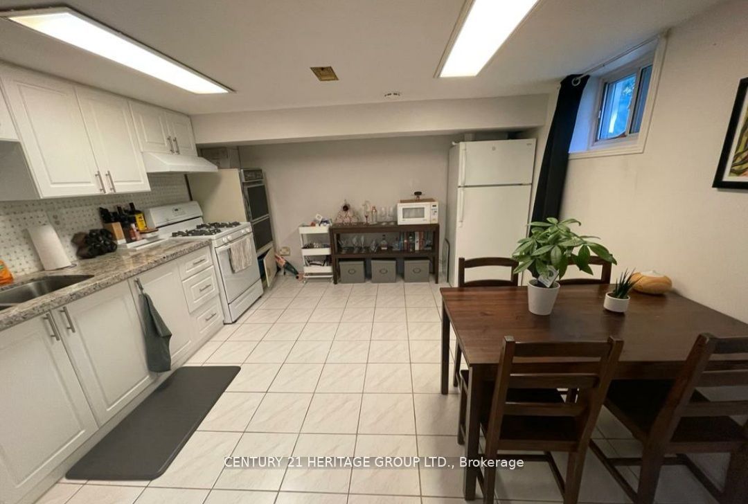 231 Blue Grass Boulevard