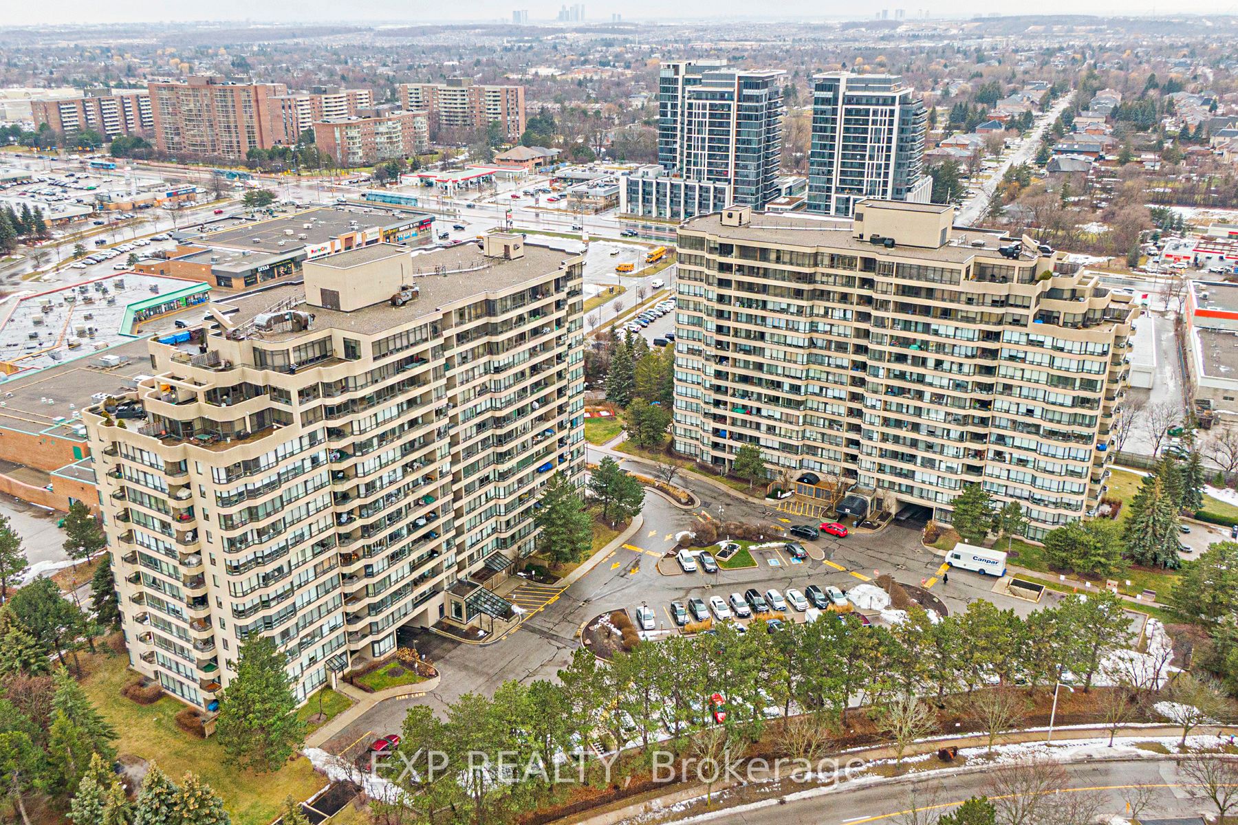 32 Clarissa Drive #521