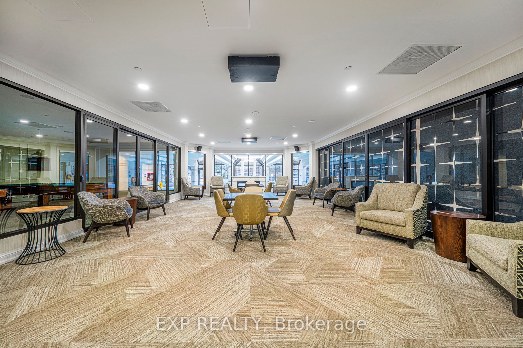 32 Clarissa Drive #521