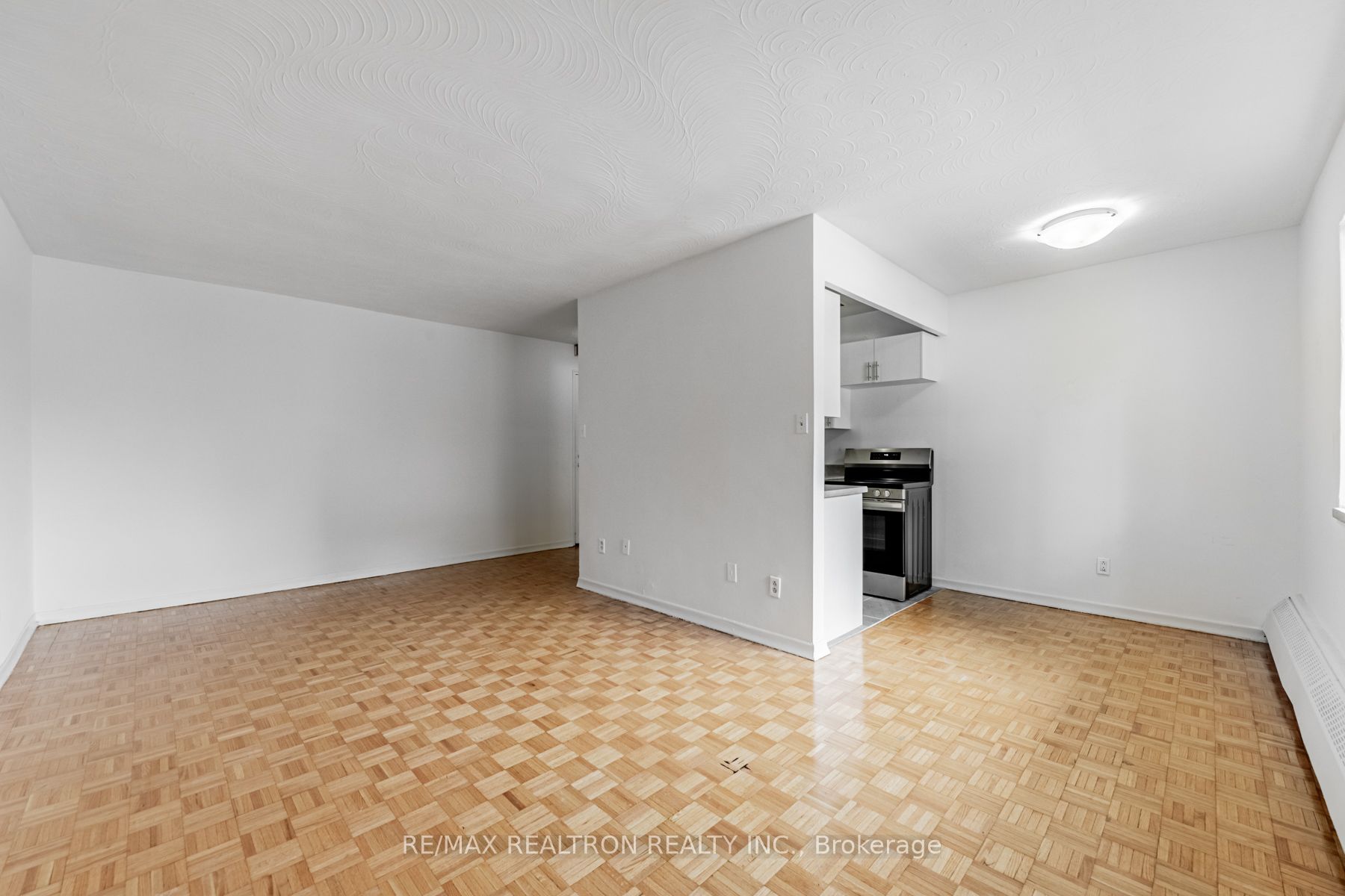 165 Colborne Avenue, #202