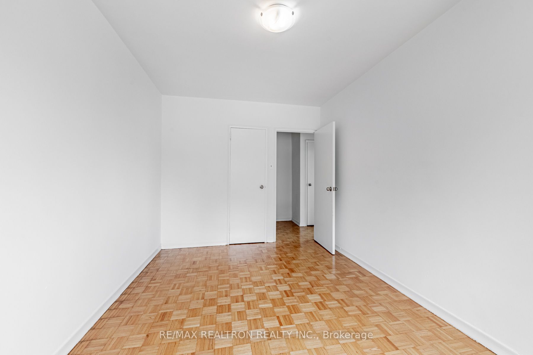 165 Colborne Avenue, #202