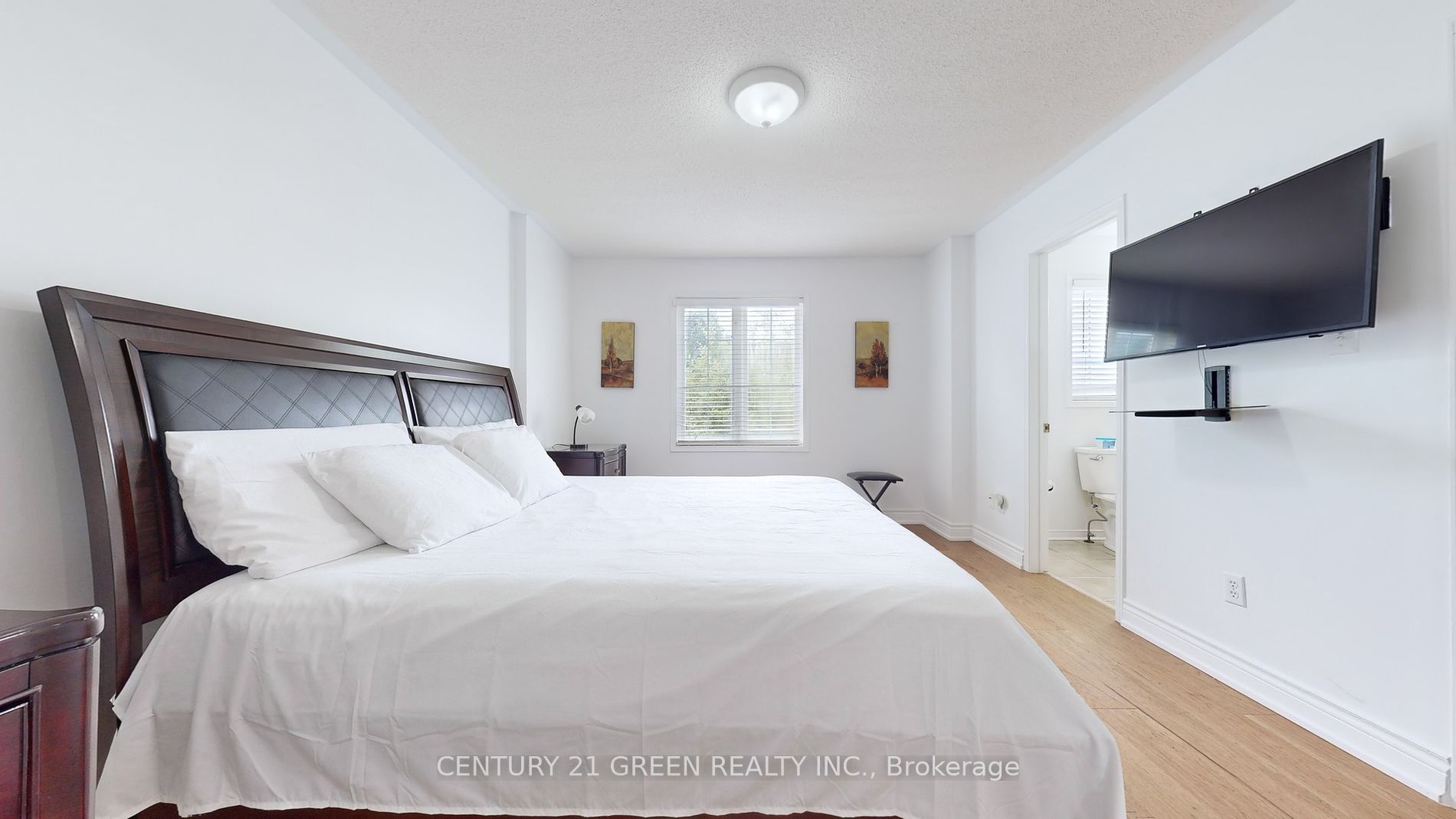 145 Baywell Cres S