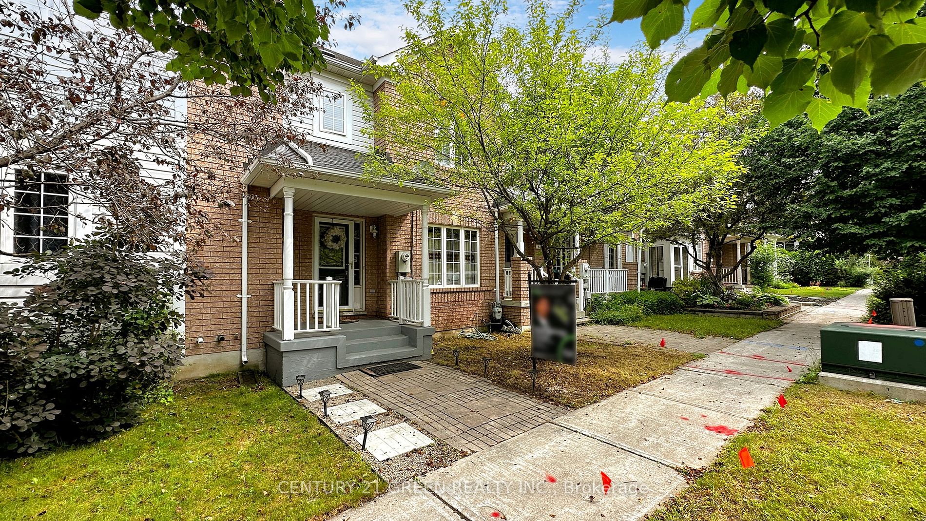 145 Baywell Cres S