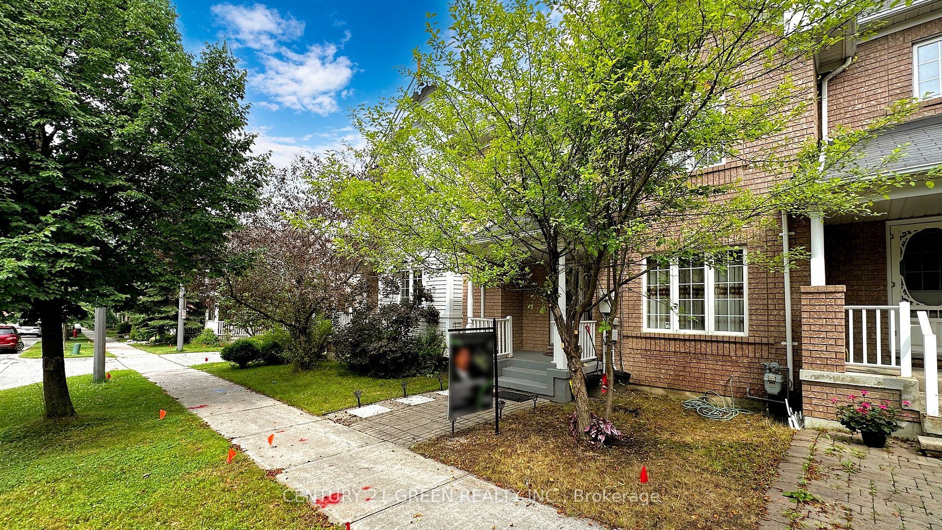 145 Baywell Cres S