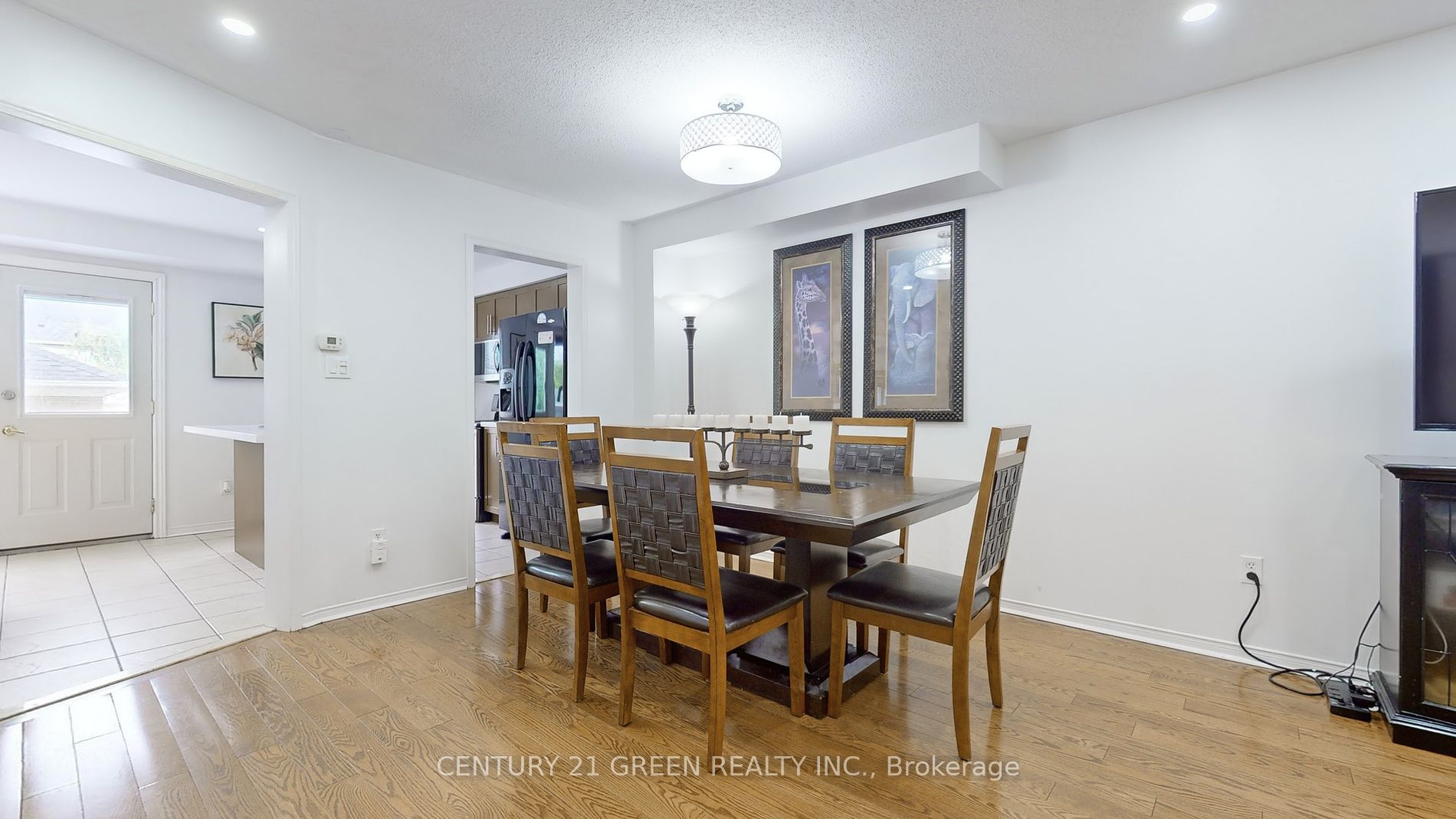 145 Baywell Cres S