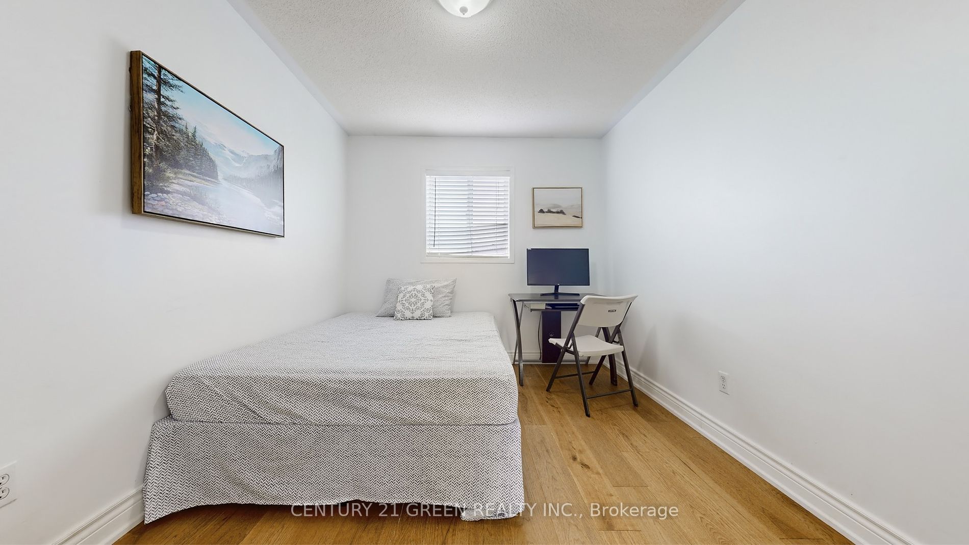 145 Baywell Cres S