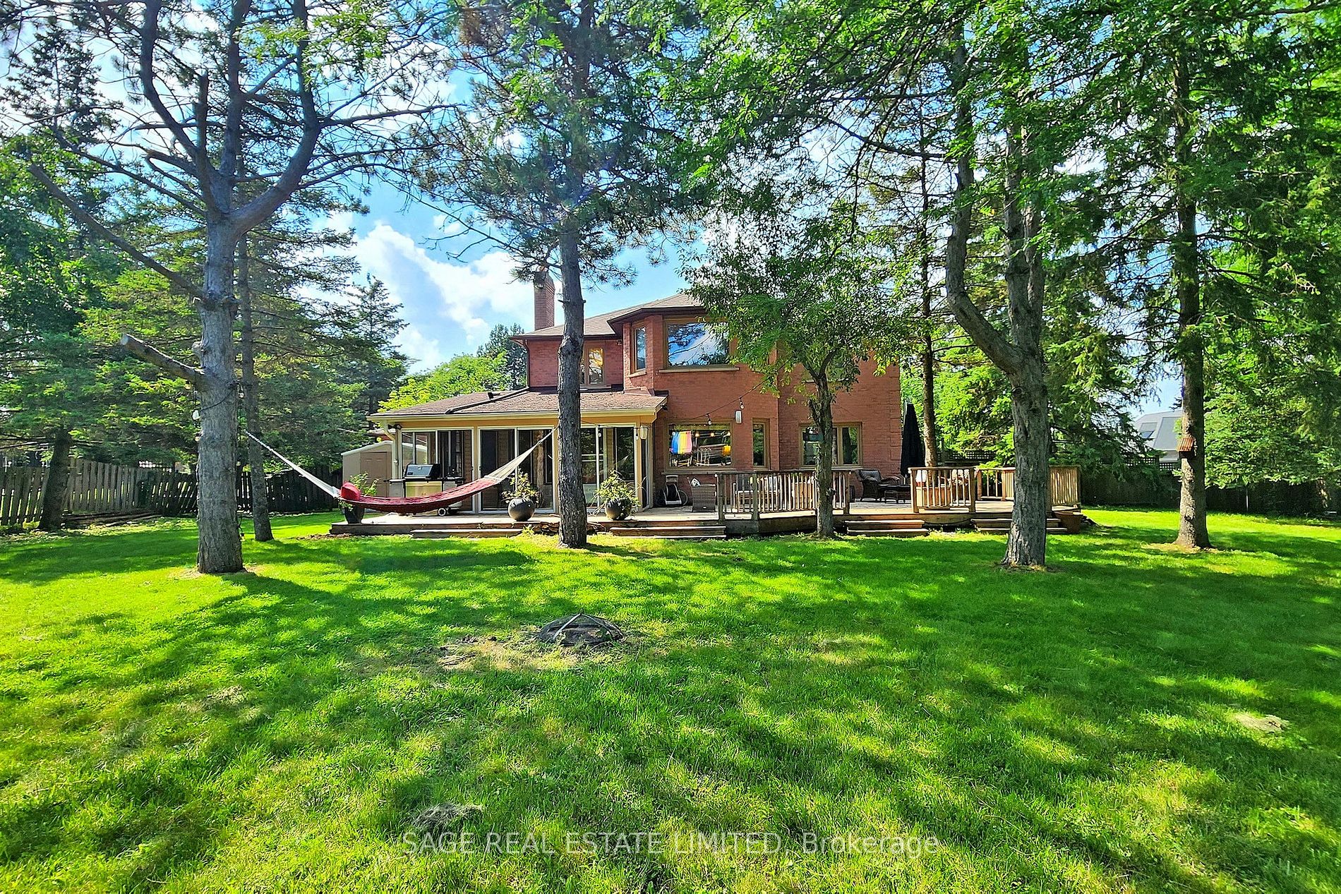 117 Humber Valley Cres