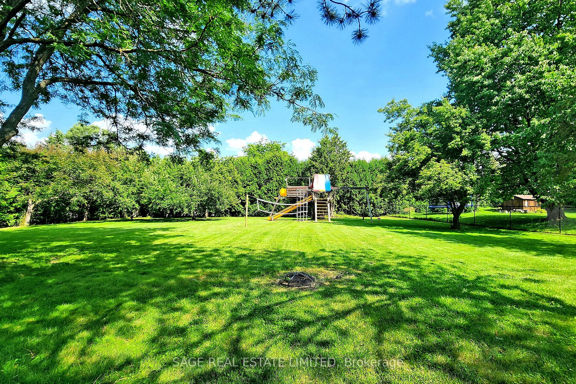 117 Humber Valley Cres