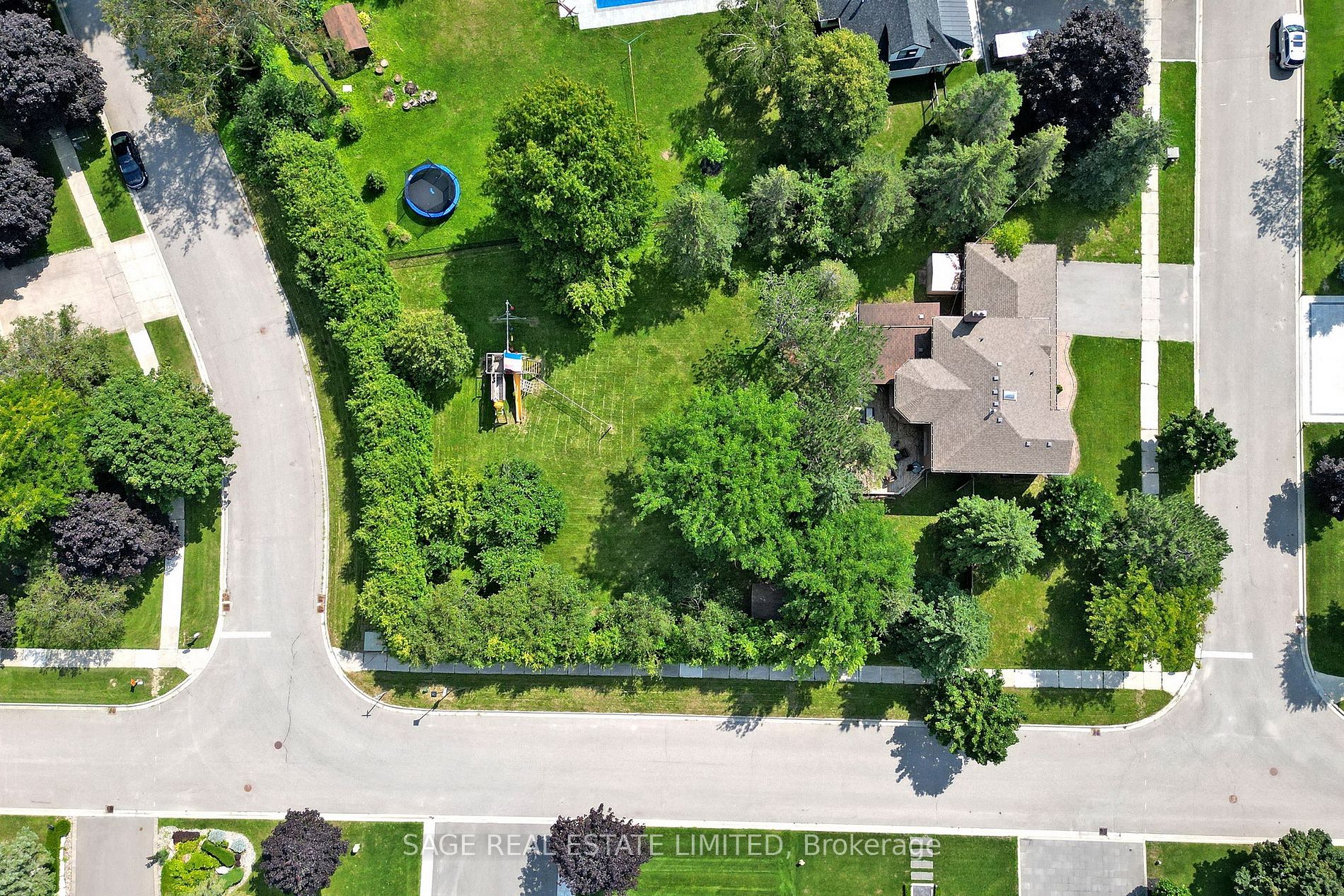 117 Humber Valley Cres