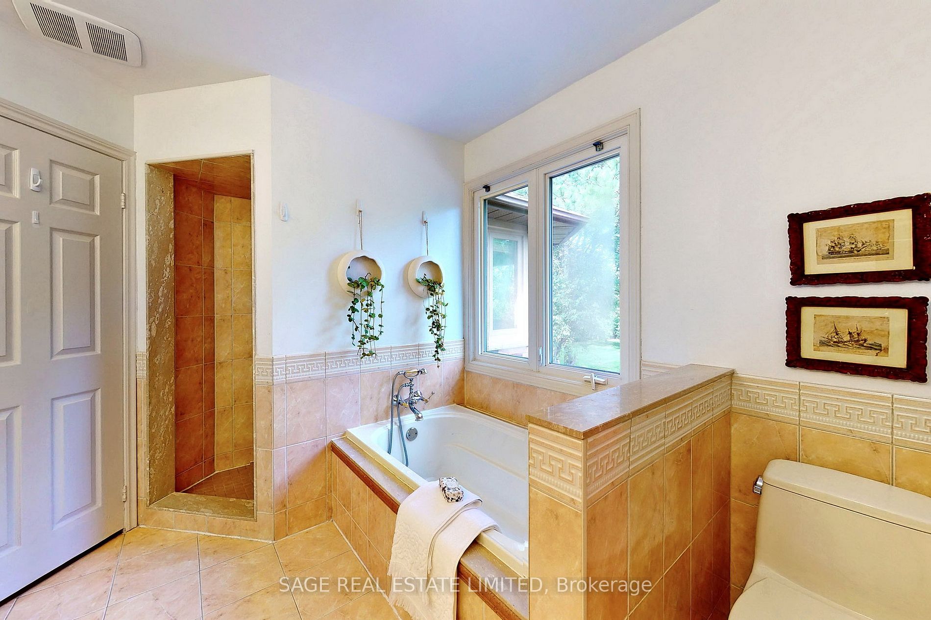 117 Humber Valley Cres