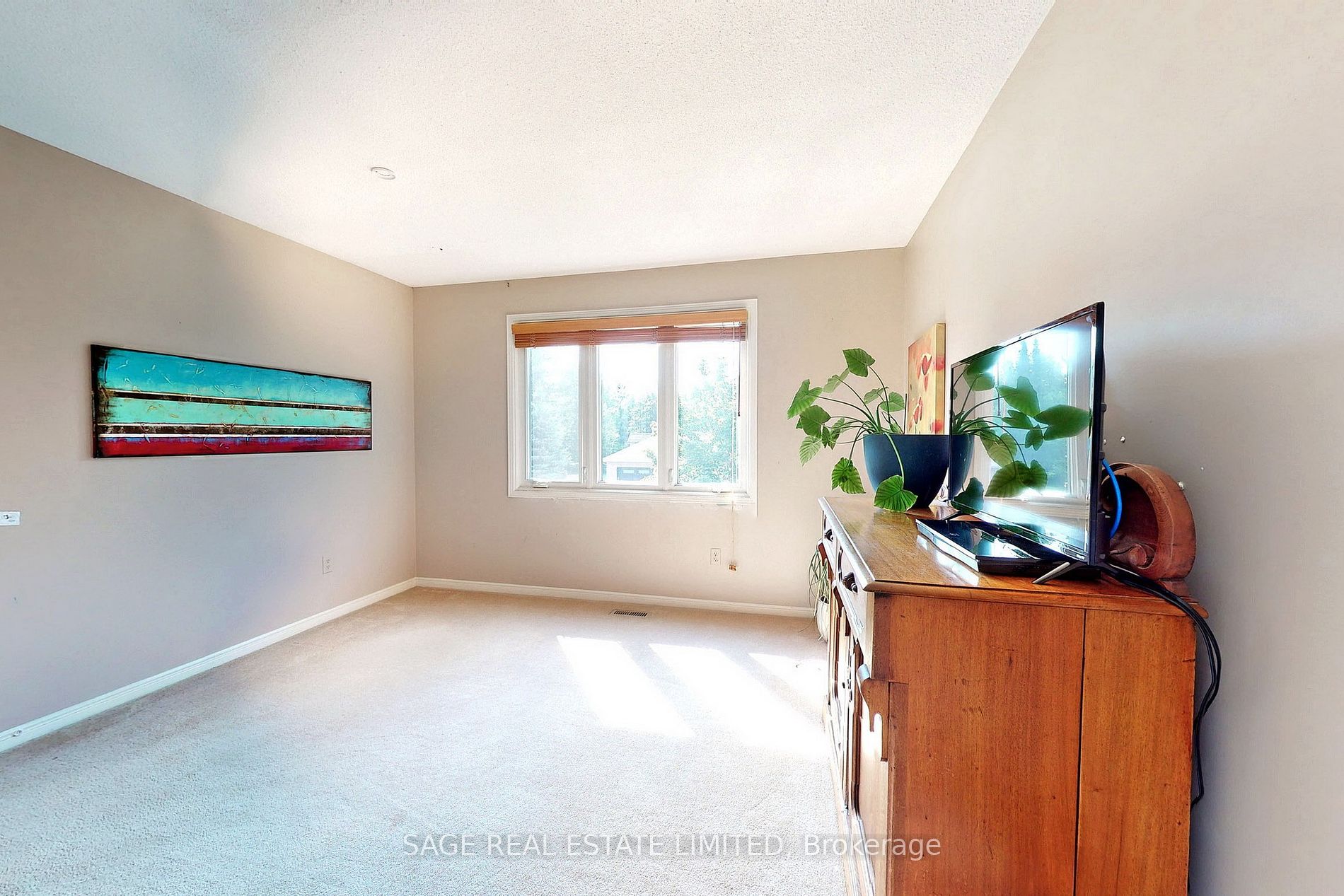 117 Humber Valley Cres