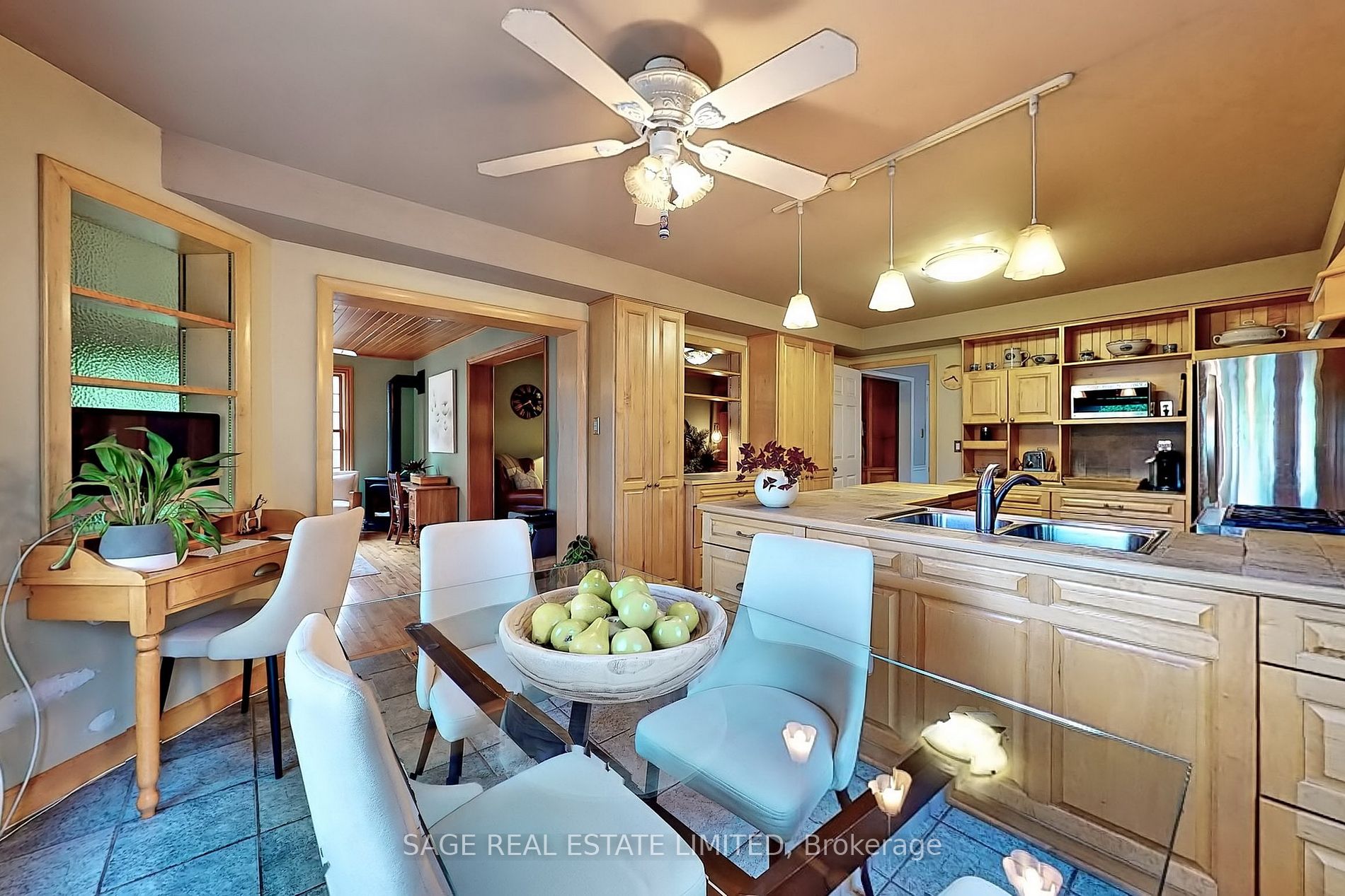 117 Humber Valley Cres