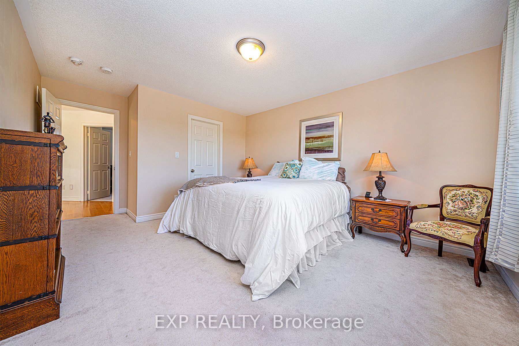 11 Turner Dr