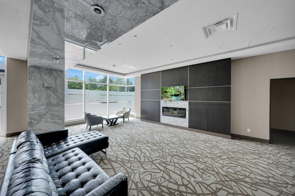 9600 Yonge Street, #711B