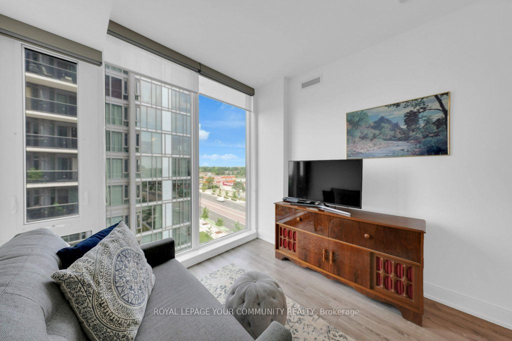 9600 Yonge Street, #711B