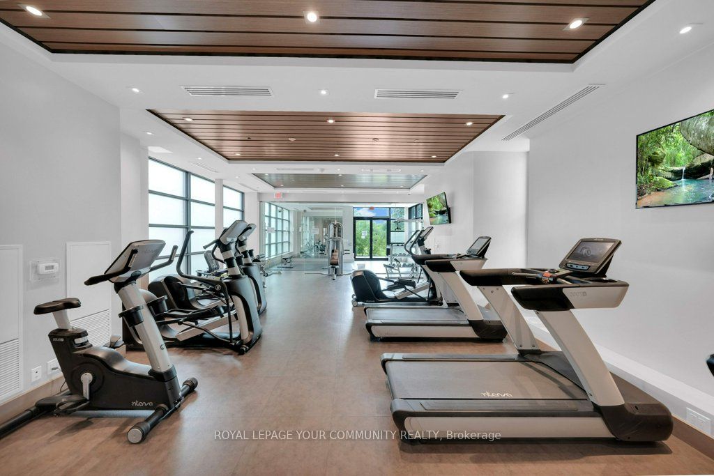 9600 Yonge Street, #711B