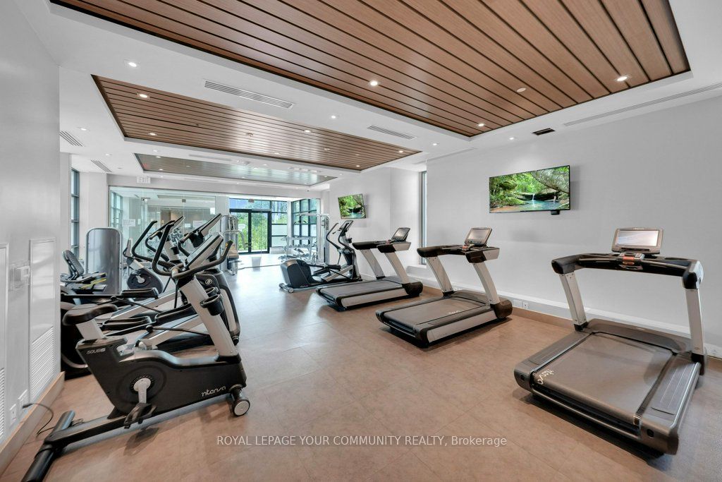 9600 Yonge Street, #711B